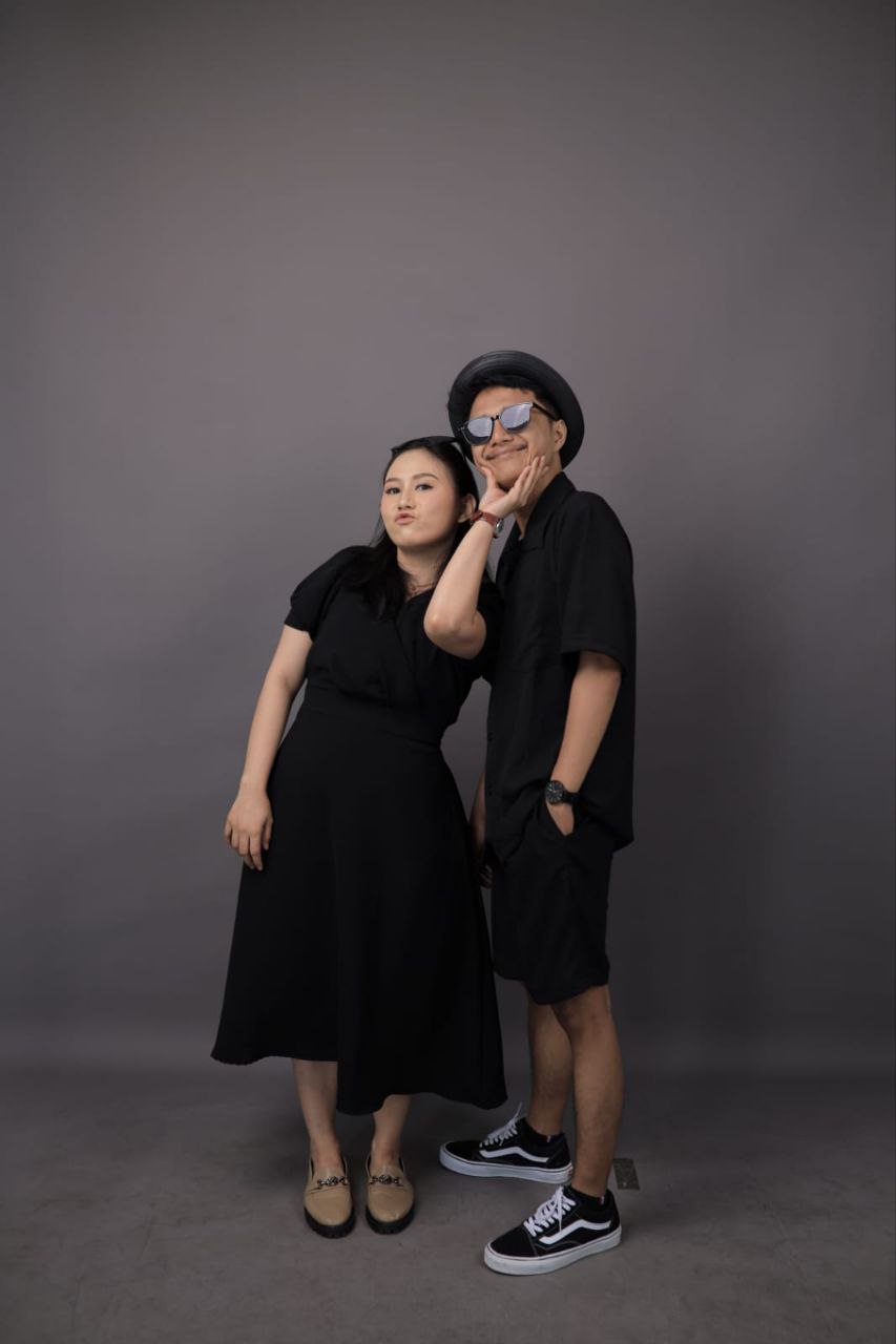 photo_6141095418830896163_y